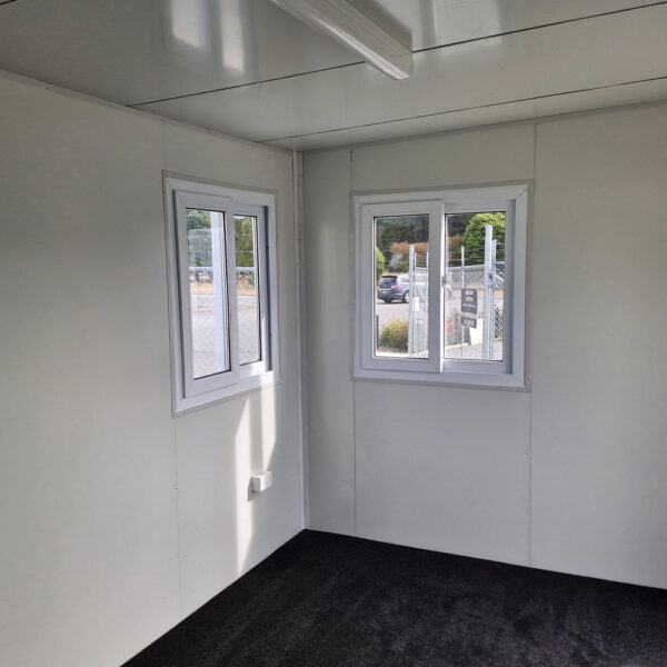 Fully Complete 4.16x2.4-m Portable Cabin with Power and Carpet - Image 5